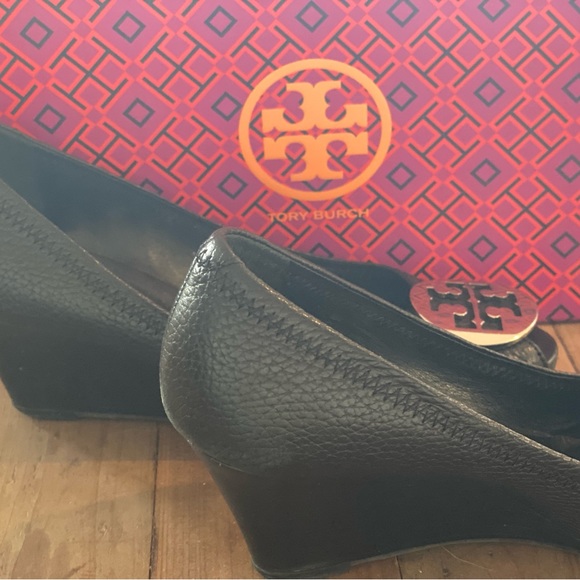 Womens Tory Burch Wedges - Picture 3 of 8